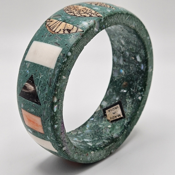 VINTAGE Mosaic Inlay Green Marbled Stone Bangle Bracelet Made in India - Picture 1 of 7